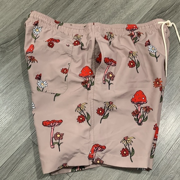 PacSun Recycled Shrooms 17" Swim Trunks NWOT size XL - Picture 6 of 9